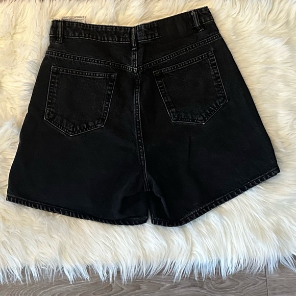 Zara Black Denim Shorts - Picture 3 of 3